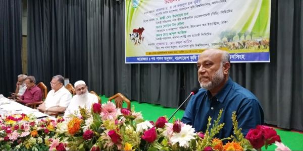 বাকৃ‌বি‌তে পশুপালন অনুষ‌দের ২১তম ইন্টার্নশীপের উ‌দ্বোধনী 